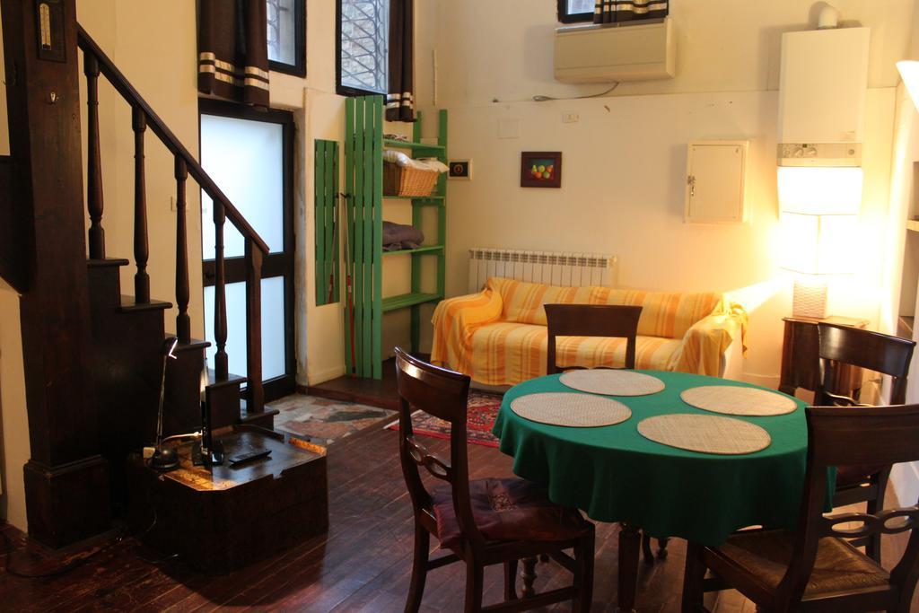 Mimi'S Studios Venice Bilik gambar